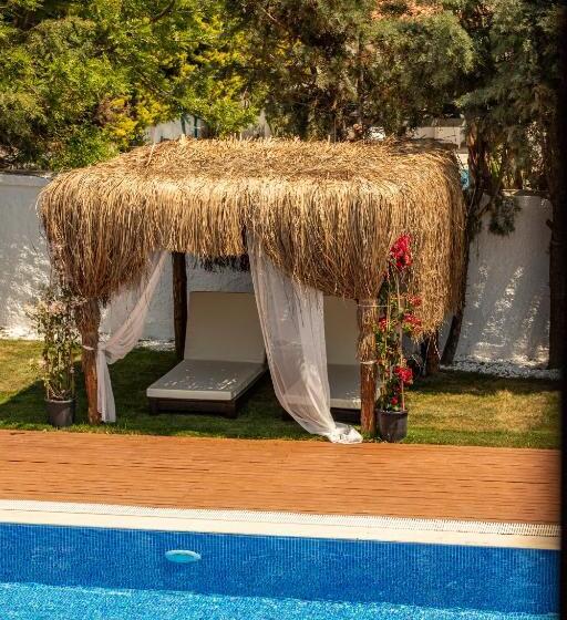 Albeon Luxury Hotel Alacatı