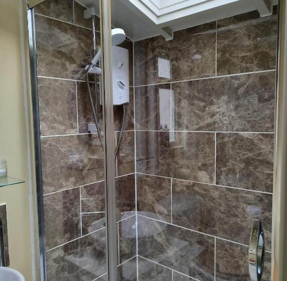 צימר Conygre Bungalow