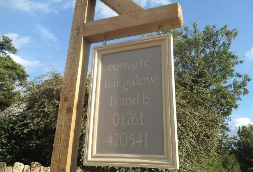 Aamiaismajoitus (B&B) Conygre Bungalow