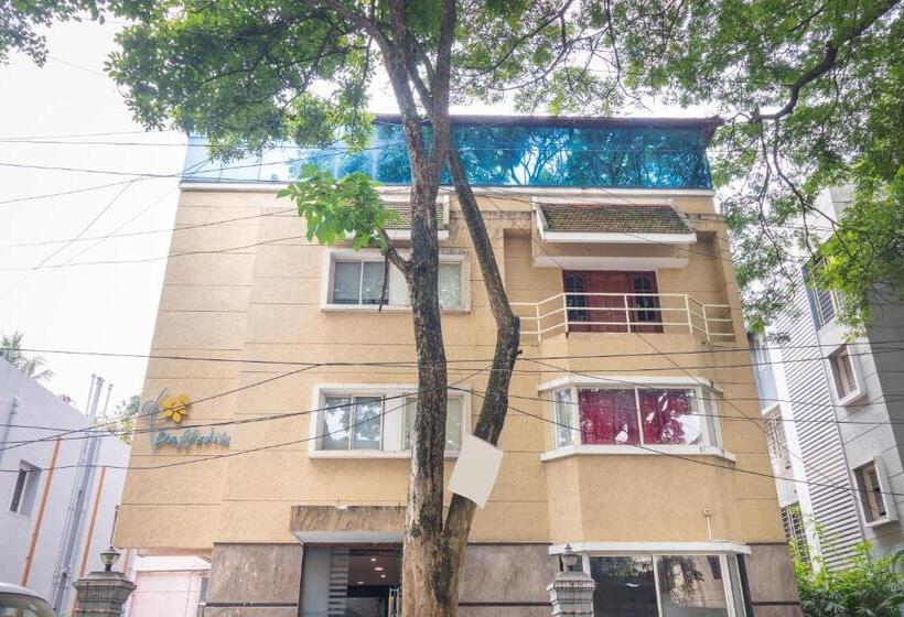 Hotel Octave Fairway Suites