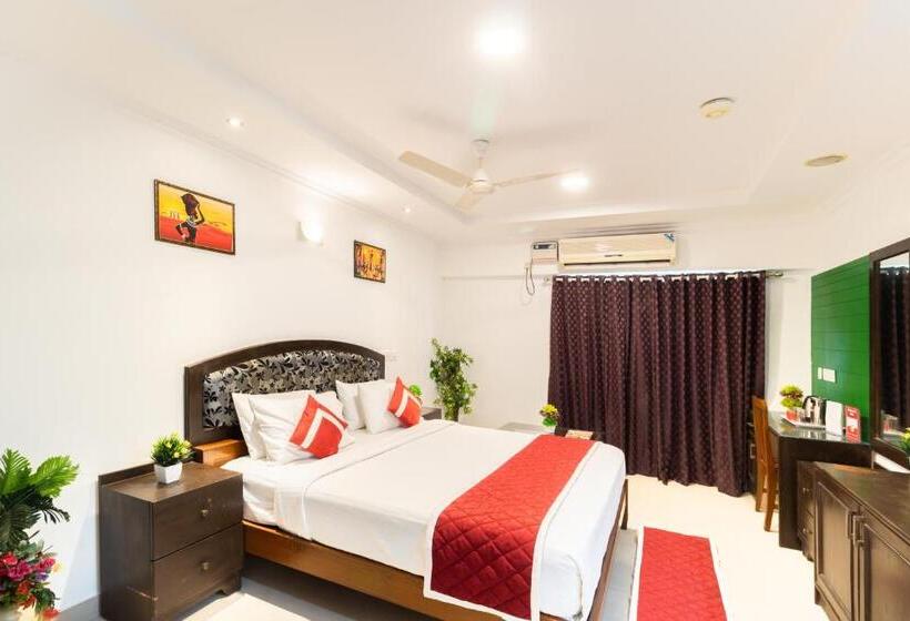 Hotel Octave Fairway Suites