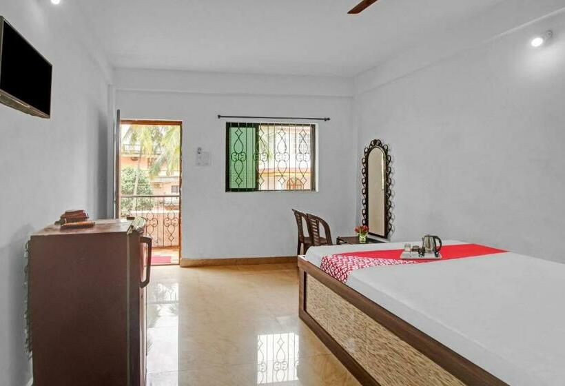 ホテル Oyo 89774 Noor