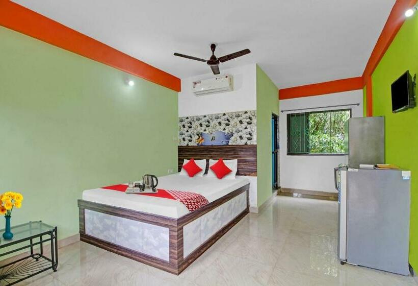 ホテル Oyo 89774 Noor