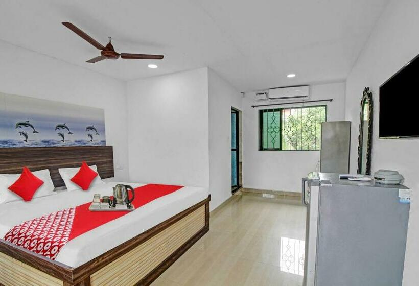 ホテル Oyo 89774 Noor