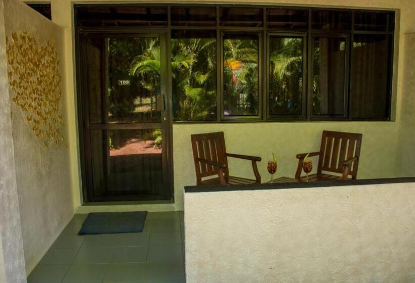 酒店 River View Banquet & Resort