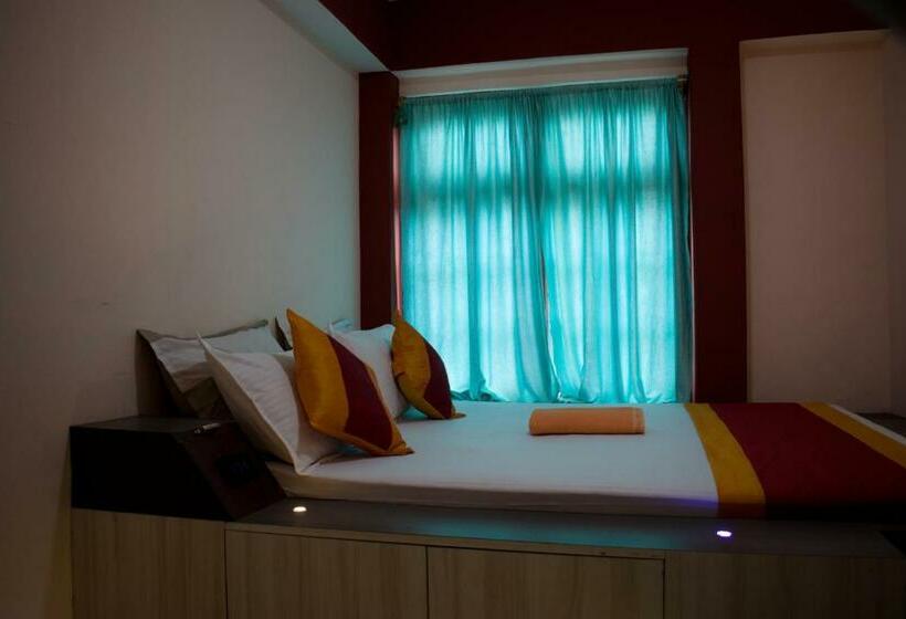 ホテル Tseyotpang S Demeure