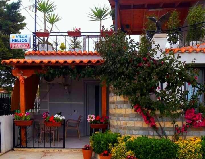 פנסיון Villa Heljos Apartaments