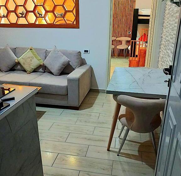 פנסיון Villa Heljos Apartaments