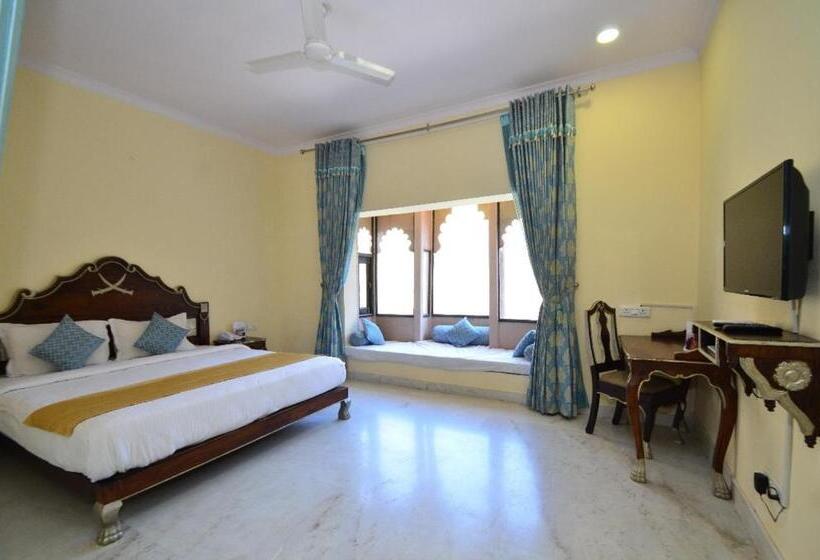 Aaram Baagh A Luxury Nature Resort