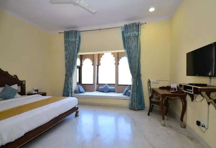 Aaram Baagh   A Luxury Nature Resort