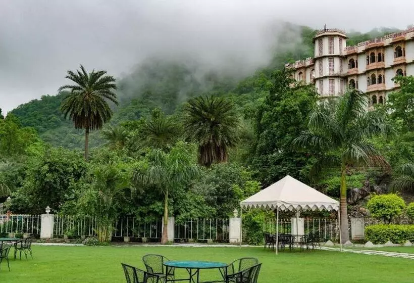 Aaram Baagh   A Luxury Nature Resort