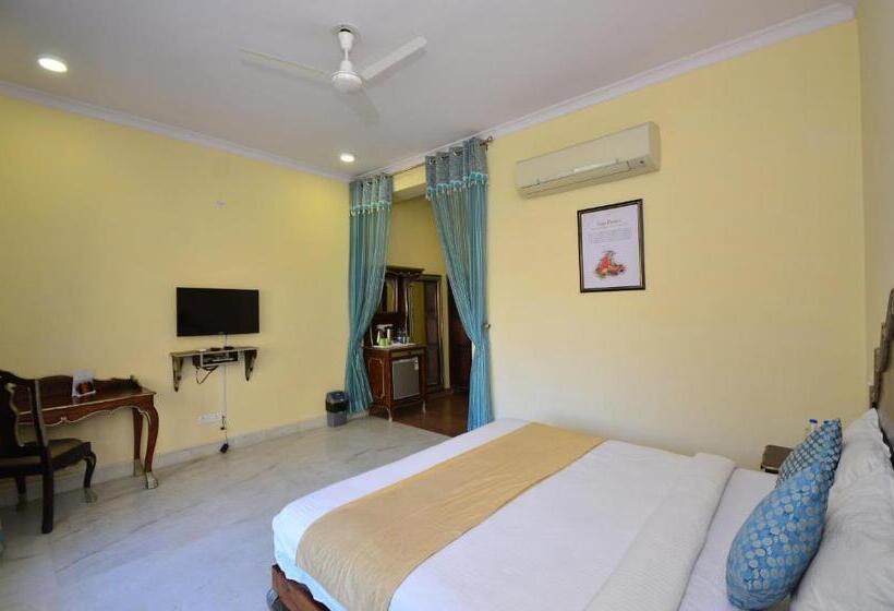 Aaram Baagh A Luxury Nature Resort