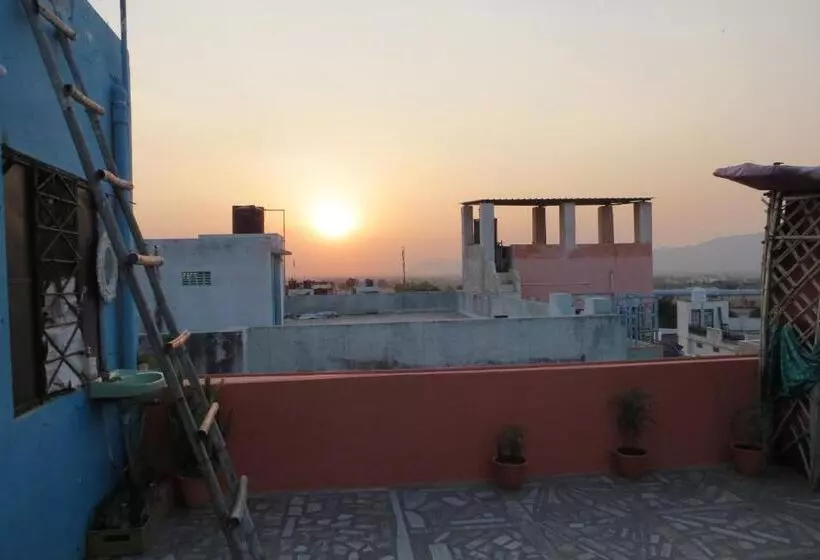 Hotel Poonam Pushkar