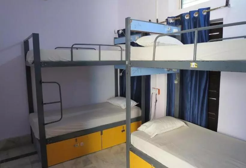 Hotel Poonam Pushkar
