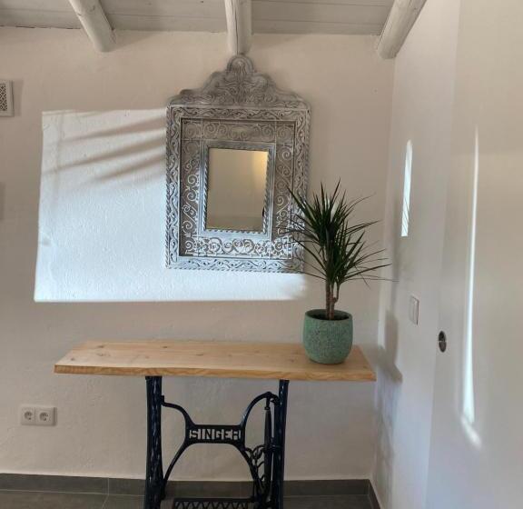 פנסיון Country Guest House With Pool