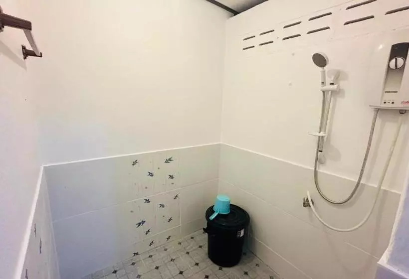 Lomakeskus บ้านภทรพรรณ ขุนยวม แม่ฮ่องสอน Pataraphan House, Khunyuam, Maehongson, Thailand