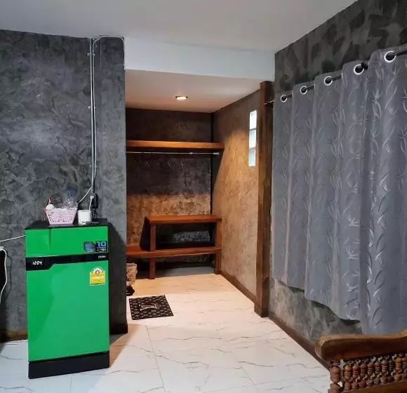 Lomakeskus บ้านภทรพรรณ ขุนยวม แม่ฮ่องสอน Pataraphan House, Khunyuam, Maehongson, Thailand