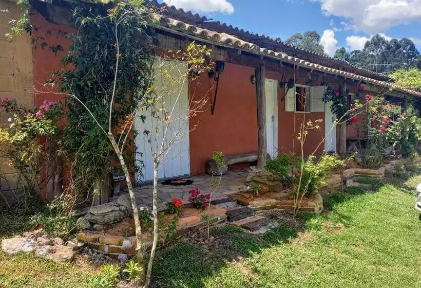 Retkeilymaja Pousada Ilhas Do Sol