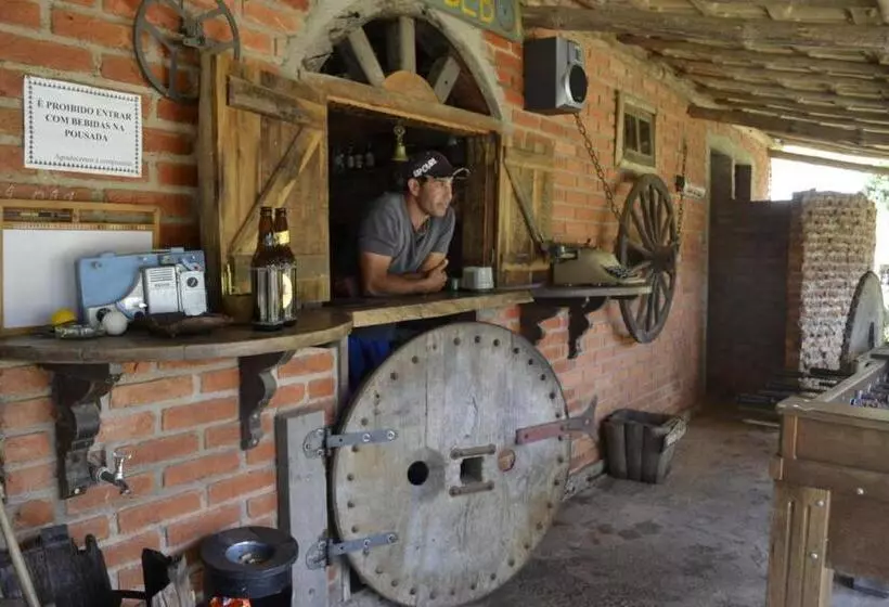 Retkeilymaja Pousada Ilhas Do Sol