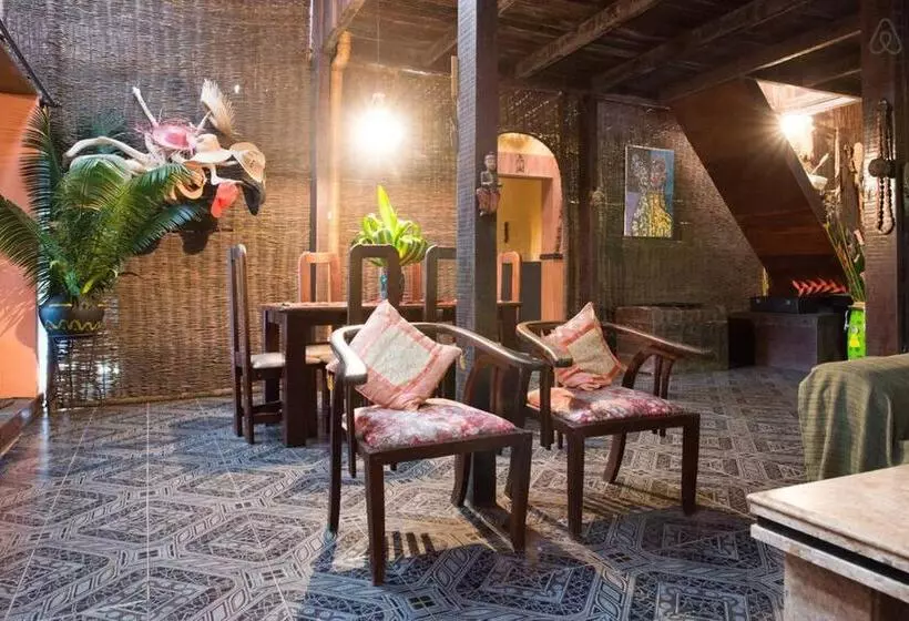 ユースホステル Pousada Villa Amari