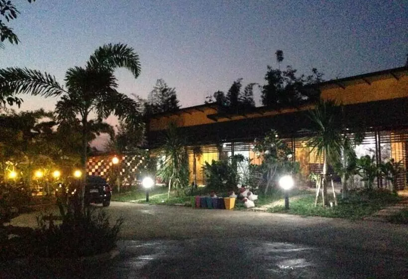 Baan Rai Phufah Resort Chiangrai