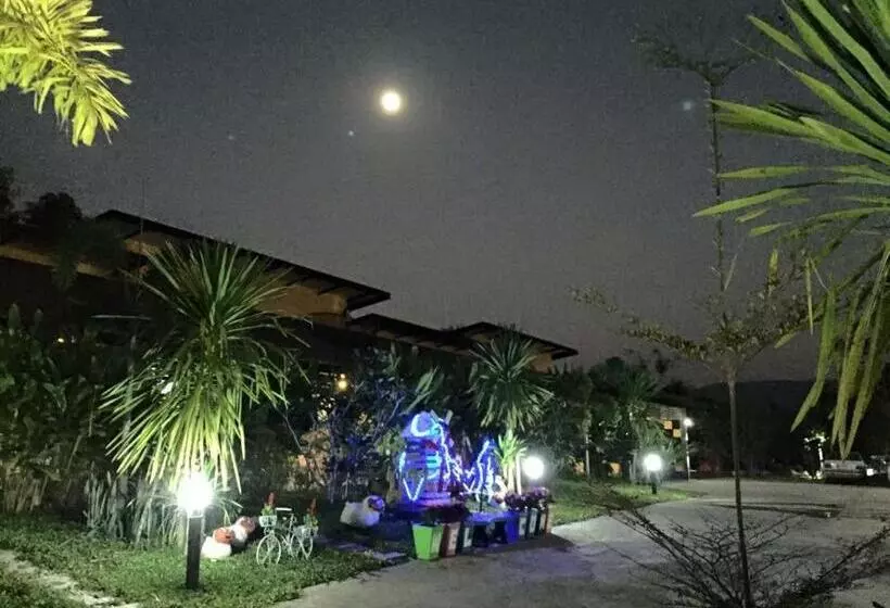 Baan Rai Phufah Resort Chiangrai