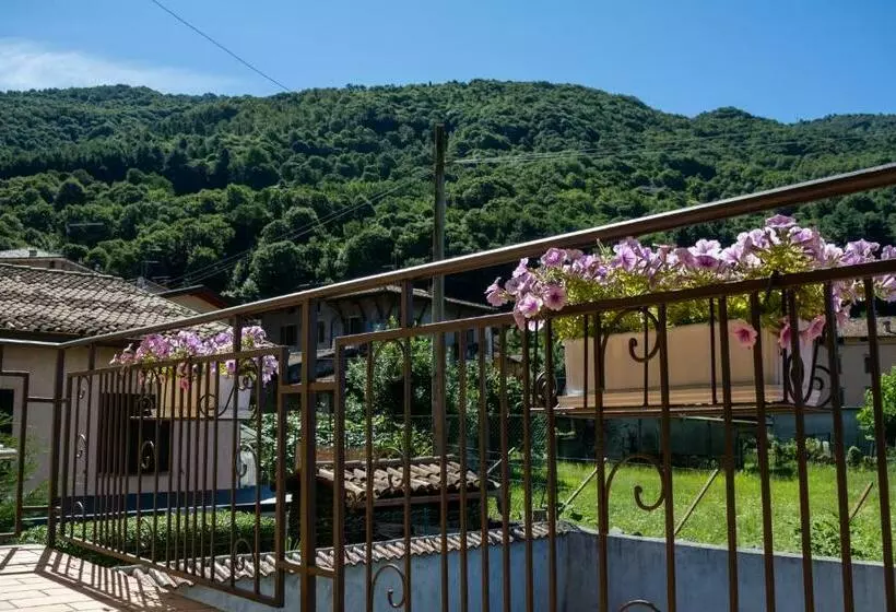 B&b Al Cortile Del Bertolet