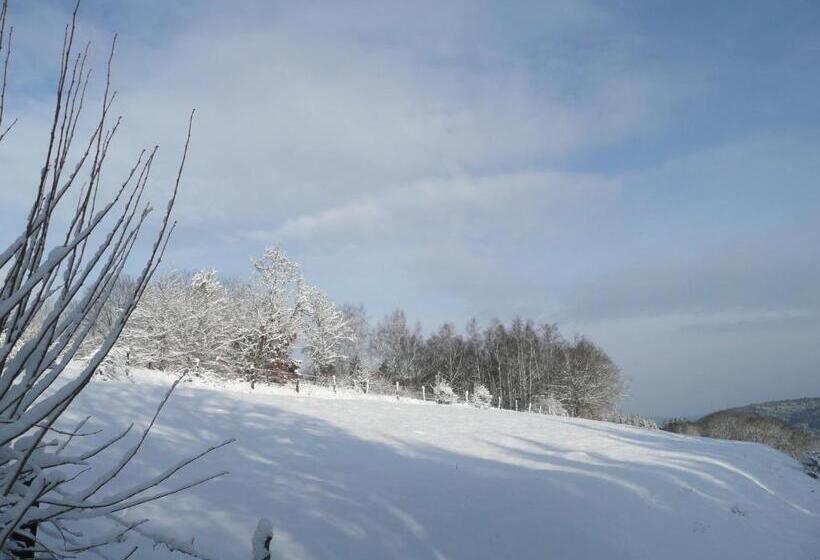 ベッドアンドブレックファースト Au Palton