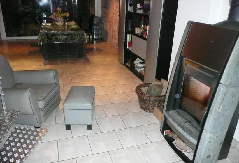 ベッドアンドブレックファースト Au Palton