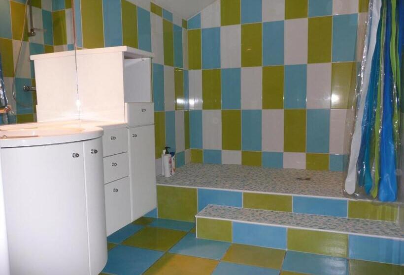 ベッドアンドブレックファースト Au Palton