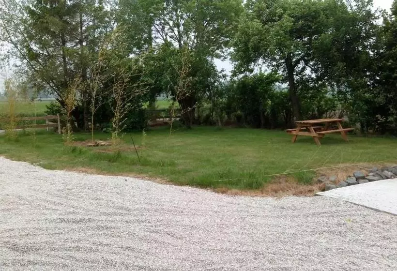 Aamiaismajoitus (B&B) Chambre D Hotes Le Pigeonnier