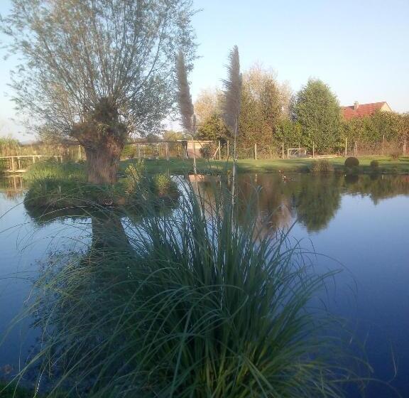 مبيت وإفطار Chambre D Hotes Le Pigeonnier