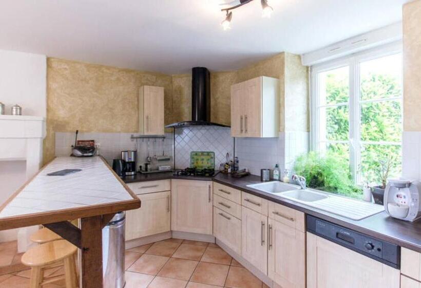 ベッドアンドブレックファースト Chambres D Hôtes Dinan