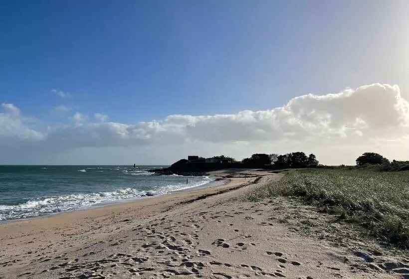 Aamiaismajoitus (B&B) Fleur & Mer