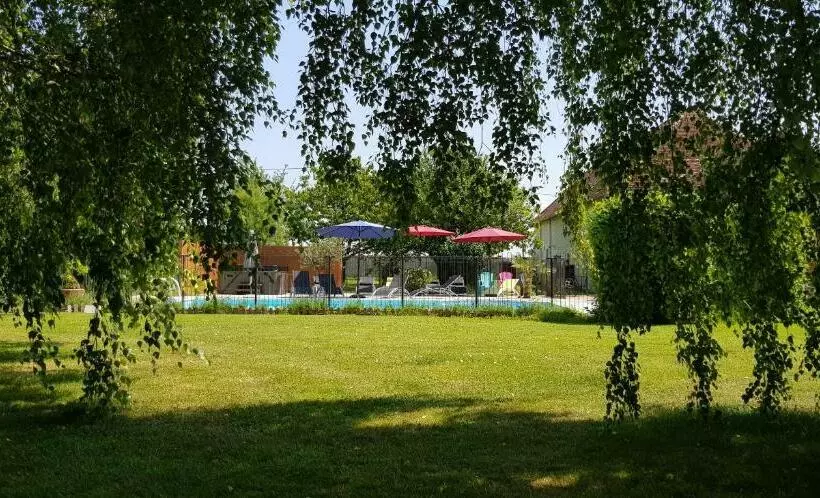 Aamiaismajoitus (B&B) Gîte Et Chambres D Hôtes Le Chêne Billault