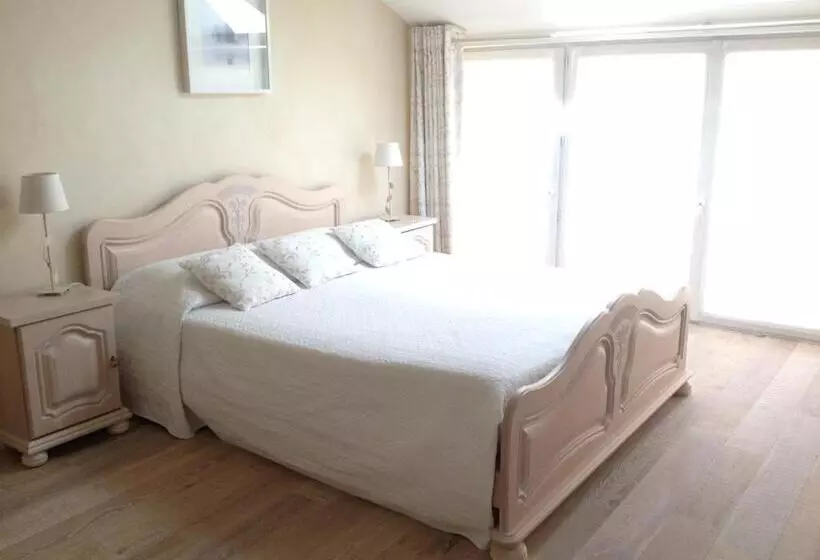 Aamiaismajoitus (B&B) La Grange Champenoise