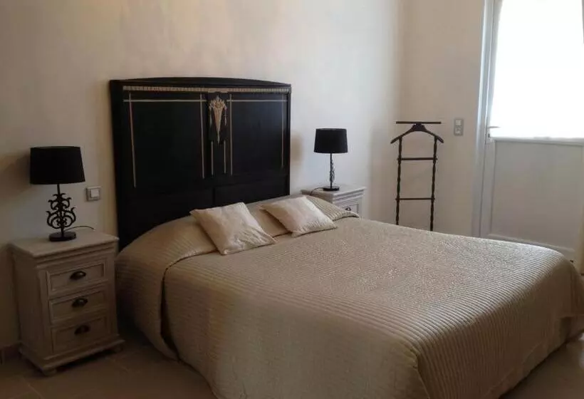 Aamiaismajoitus (B&B) La Grange Champenoise