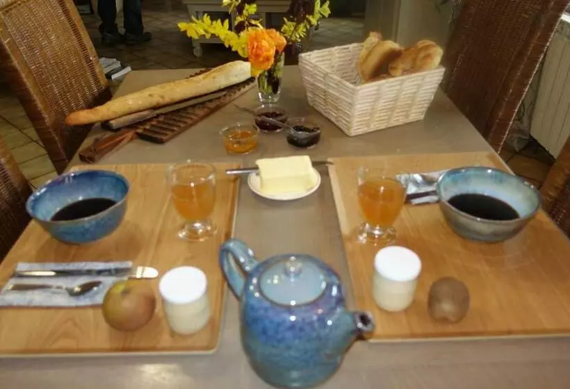 ベッドアンドブレックファースト Le Jardin Des Secrets