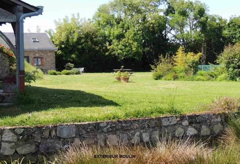 Aamiaismajoitus (B&B) Moulin De La Placette