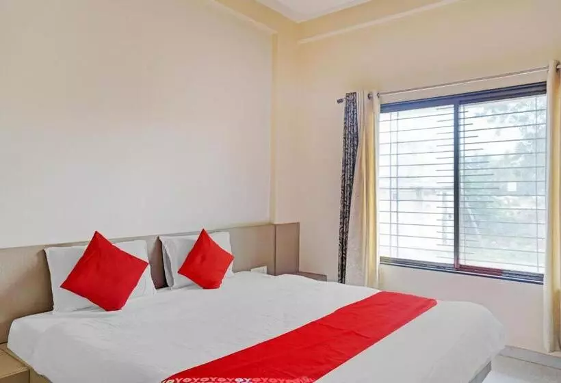 Hotelli Flagship 84218  Bankar House