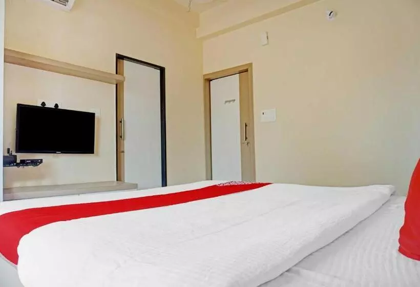 Hotelli Flagship 84218  Bankar House