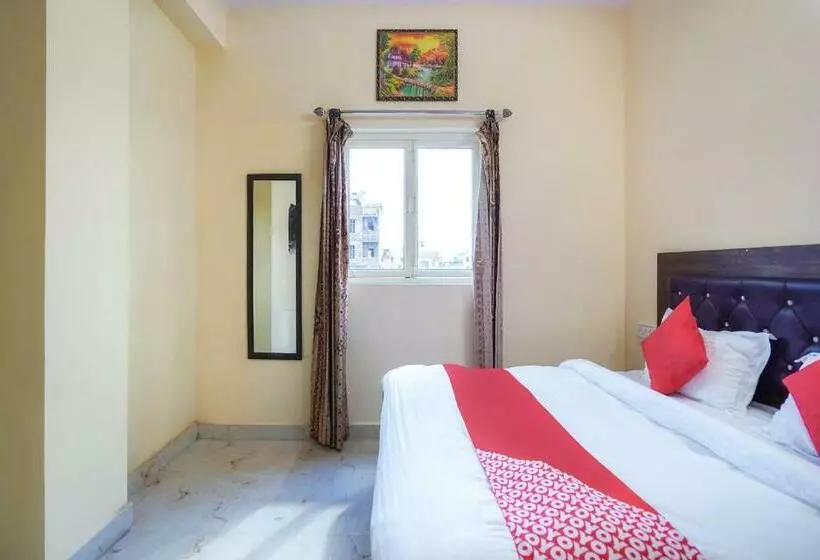 ホテル Oyo 74584 Vivaan Palace