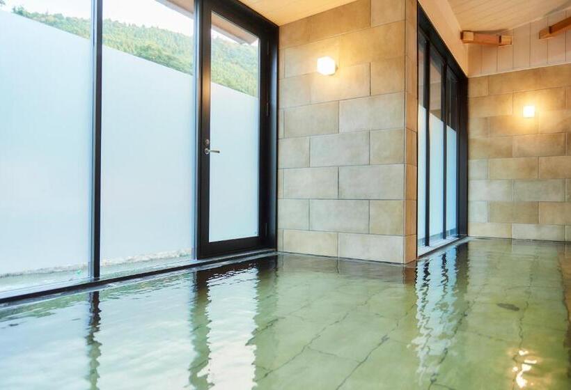 בית מלון כפרי Seitenkaku