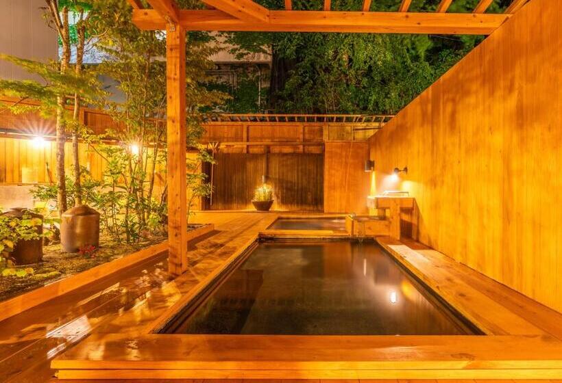 בית מלון כפרי Seitenkaku