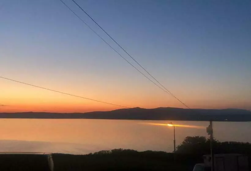 Ocean View B&b X35x250