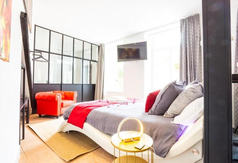 פנסיון Le Prieuré   Suites Romantiques Spa Privatif, Piscine, Jardin, Massages Proche De Toulouse