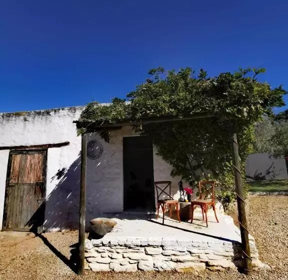 Majatalo Olive Grove Cottage