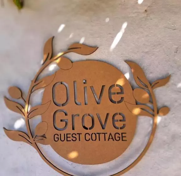 Majatalo Olive Grove Cottage
