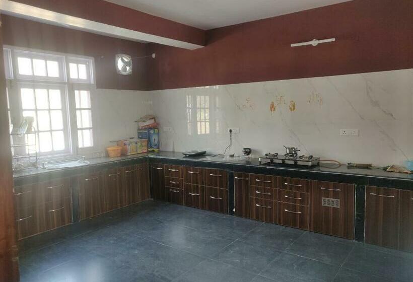 Пансион Ransaar Valley Homestay