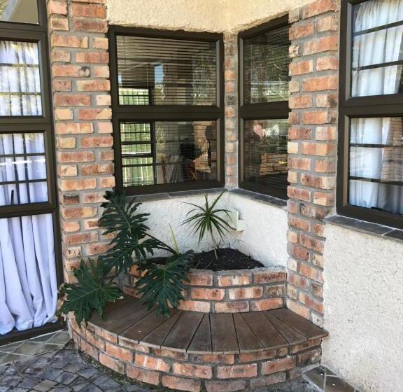 بنسيون The Store